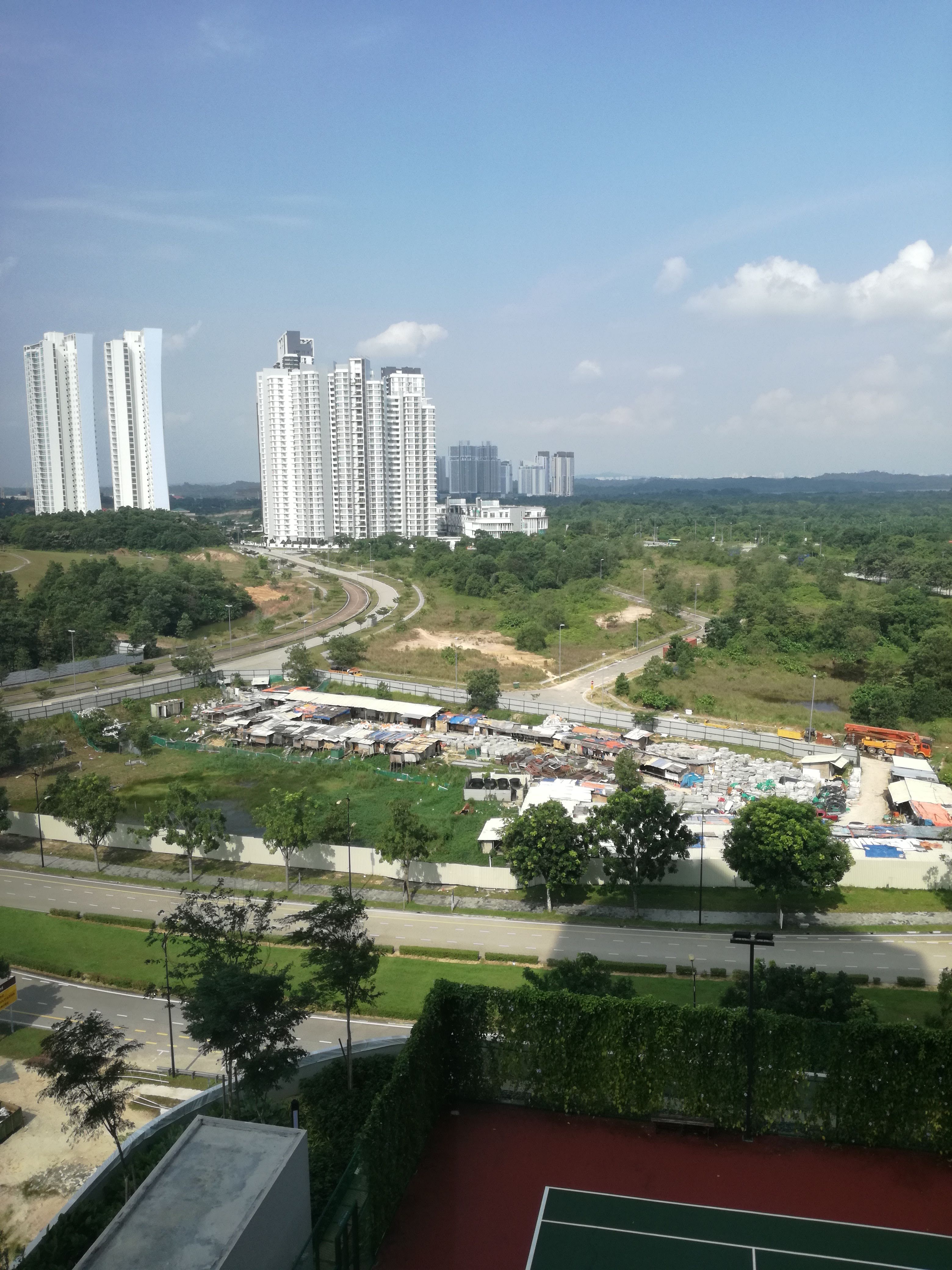 landscape of emptiness around Thomas Town